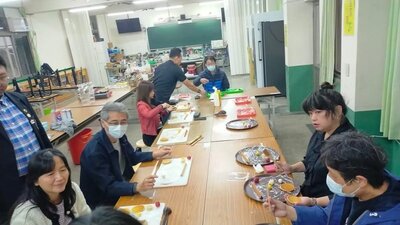 28215_f8d03125圖片